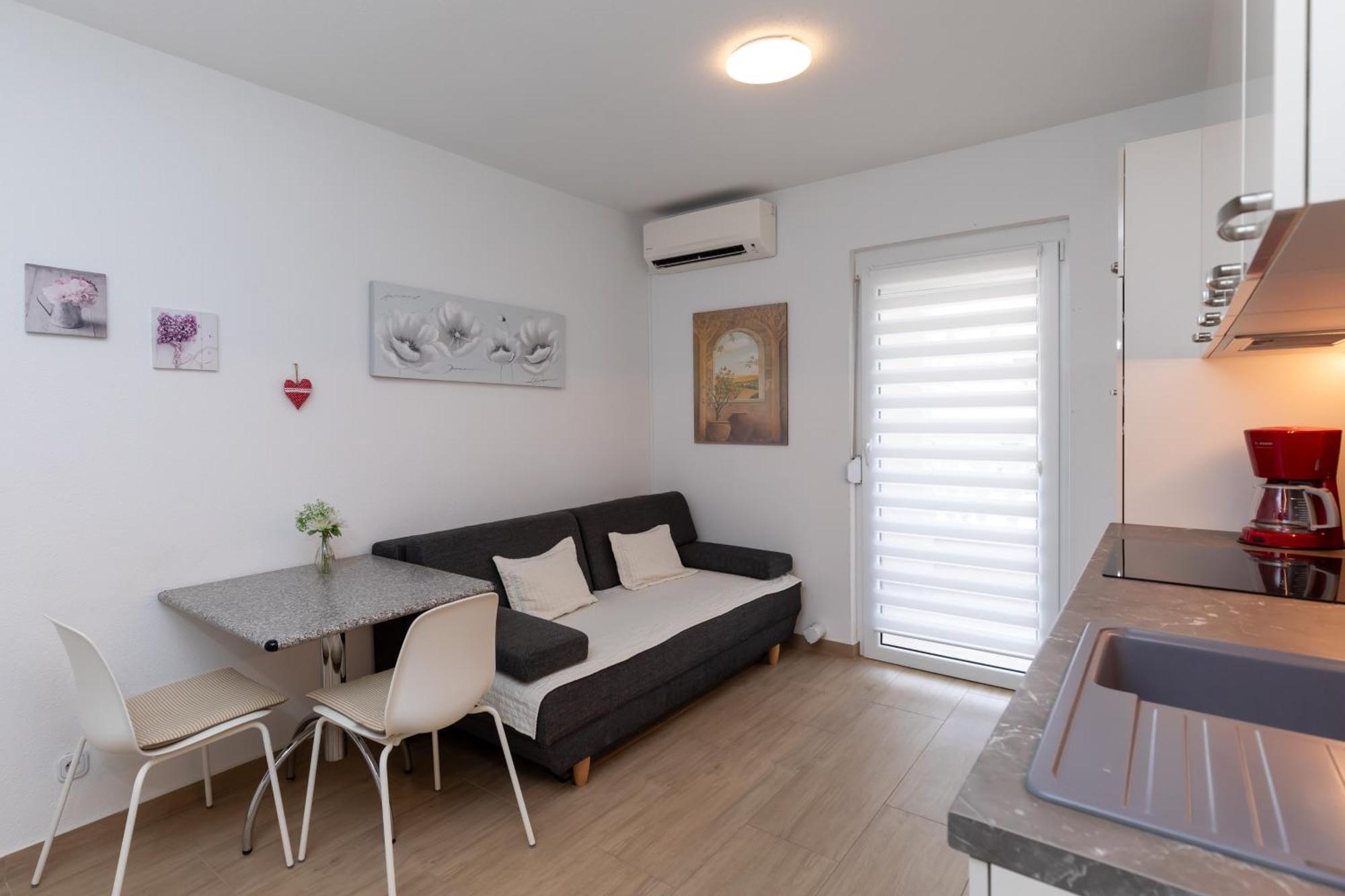 Apartments Lidija Matosevic Porec Exterior photo